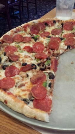 Gus House Of Pizza