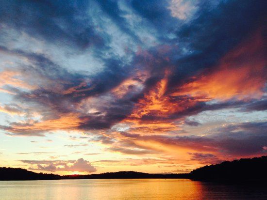 Lake Hartwell