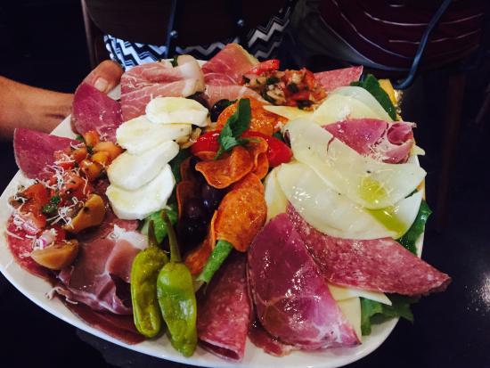 Crave Italian Oven & Bar