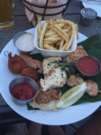 Ocean Lounge