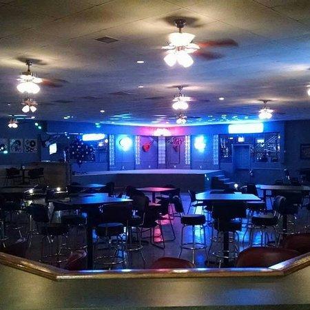 Wilbur's Restaurant & Lounge