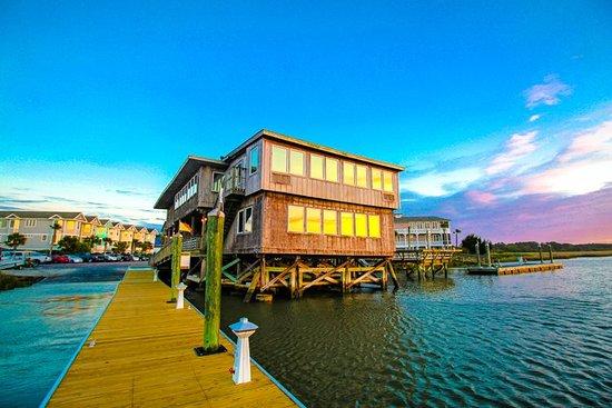 Bonito Boathouse