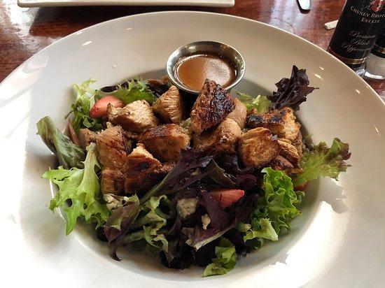Bohemian Cafe & Restaurant