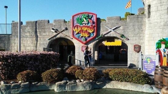 Dragon's Lair Fantasy Golf