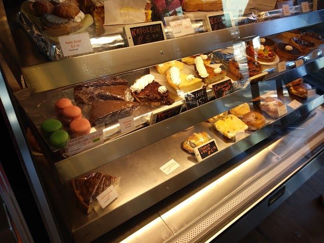 The French Kiss Bakery